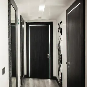 https://lhp-suite-napoli-parco-margherita.hotels-amalfi.com