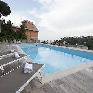 https://residence-felice.hotelitalianriviera.com