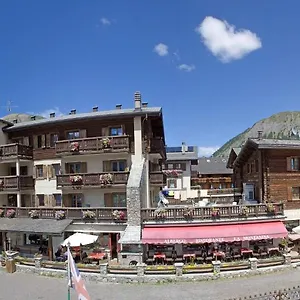 https://hotel-la-montanina-livigno.it-lombardy.com